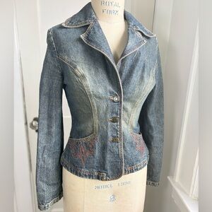 Vintage GUESS Embroidered Denim Jacket